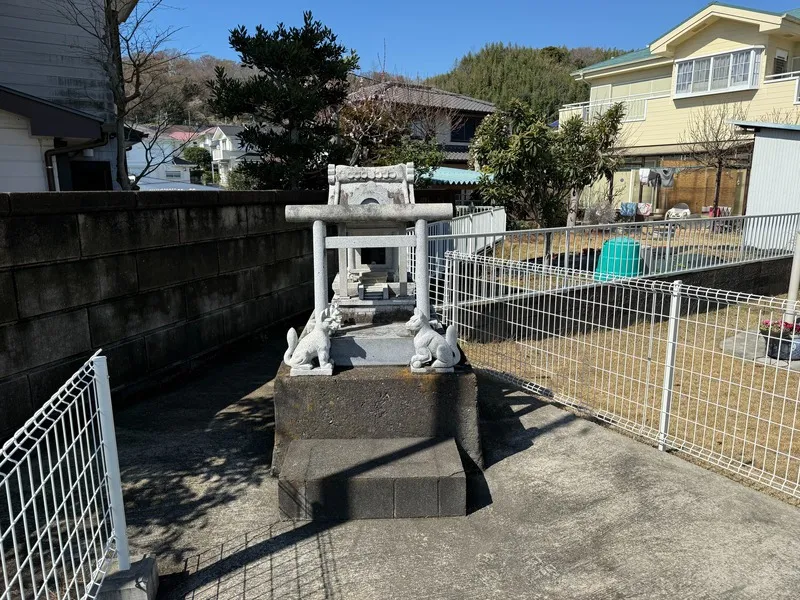 お稲荷様 斫り工事 神奈川県